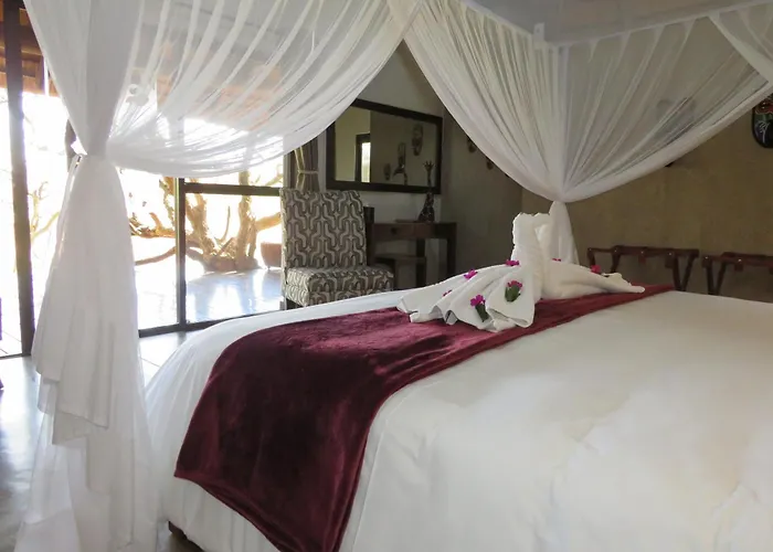 Naledi Lodges